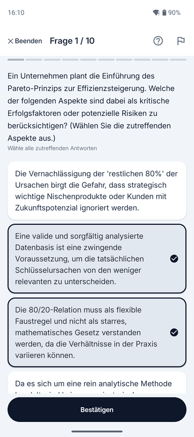 App-Screenshot auf dem Handy: Aufgabe zum Pareto-Prinzip – ein Unternehmen plant dessen Einführung, gefragt sind kritische Erfolgsfaktoren und Risiken