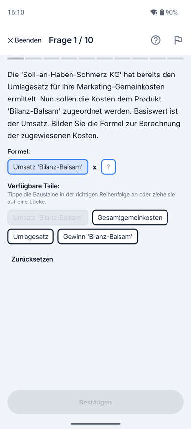 App-Screenshot auf dem Handy: Formel-Bau-Aufgabe zum Thema Wertschlüssel – „Die 'Soll-an-Haben-Schmerz KG' hat bereits den Umlagesatz für ihre Marketing-Gemeinkosten ermittelt.“