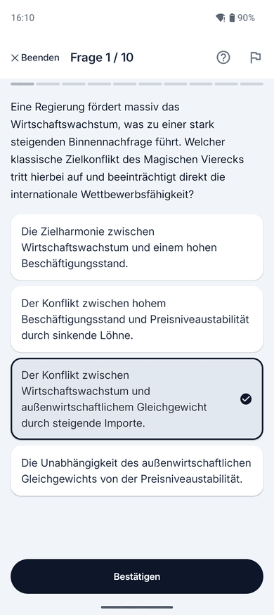 App-Screenshot auf dem Handy: Multiple-Choice-Frage zum Thema Magisches Viereck – „Eine Regierung fördert massiv das Wirtschaftswachstum, was zu einer stark steigenden Binnennachfrage führt.“